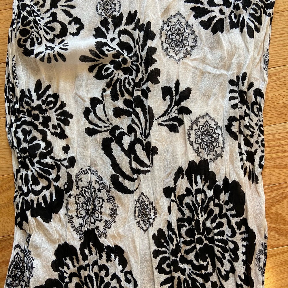 Scarf - Picture 3 of 3